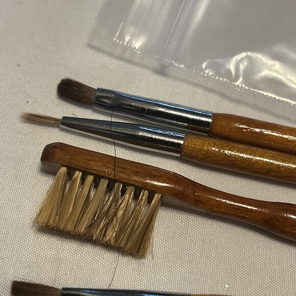 NEIMAN MARCUS Makeup Brush Set of 6 pieces Brown Wood Handles 4” Long New - Picture 14 of 14